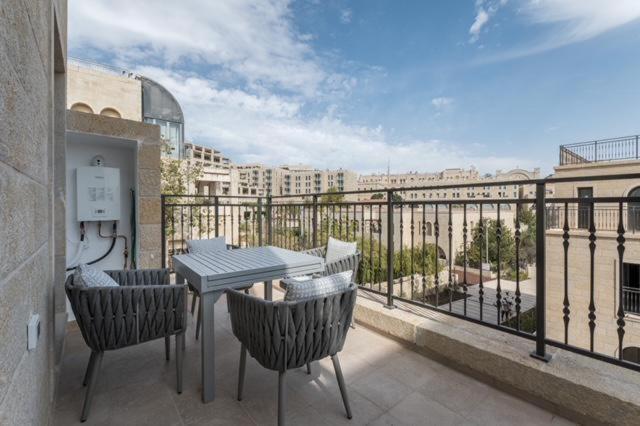 Front Of The Old City In Jerusalem - Luxurious Residence Стая снимка